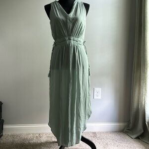 Like New Tahari Dress - Sage Color